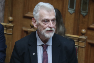 Αιχμή Λοβέρδου: Με ενοχλεί να παίρνεις κάποιον που δεν μπορεί να βγει βουλευτής και να τον κάνεις υπουργό - Δεν είναι μόνο ο Πιερρακάκης