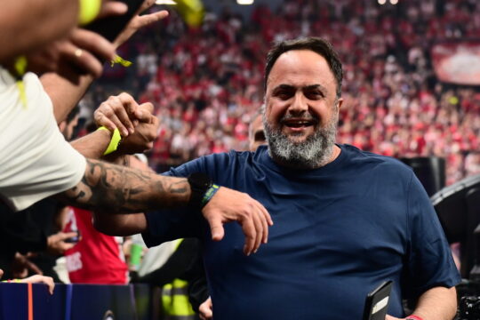 Final four: Επεισόδιο μεταξύ Βαγγέλη Μαρινάκη και Γρηγόρη Δημητριάδη μέσα στο ΟΑΚΑ [βίντεο]