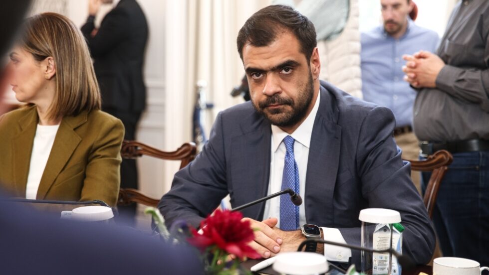 Μαρινάκης για κόμμα Τσίπρα: Να απολογηθεί για τους χιλιάδες βαρυποινίτες που αποφυλάκισε