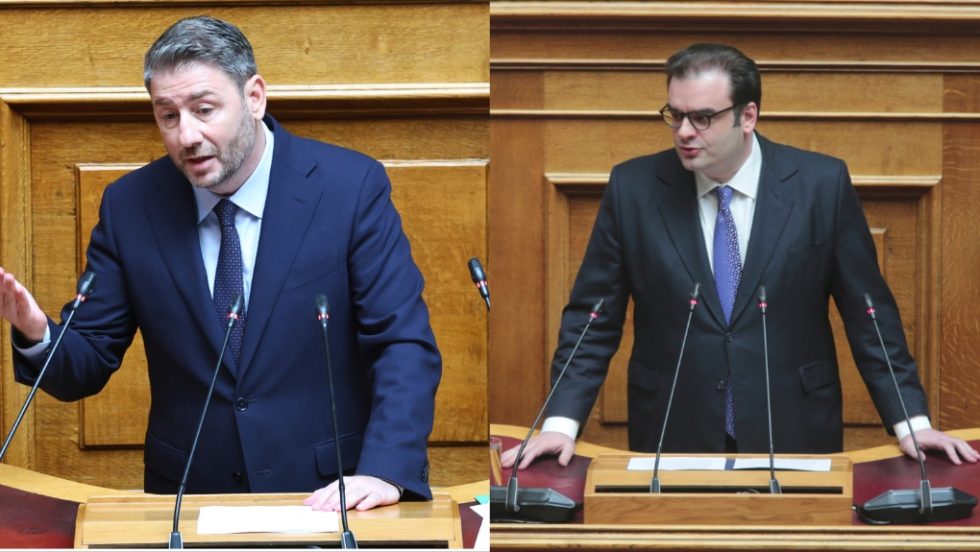 «Μετωπική» Ανδρουλάκη - Πιερρακάκη: «Αποτύχατε να αντιμετωπίσετε την ακρίβεια» - «Πλειοδοτείτε με τον Τσίπρα στην τοξικότητα»