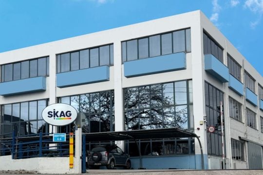 SKAG: Με διεθνείς πιστοποιήσεις, ενισχύει τη δέσμευσή της στην ποιότητα, τη βιωσιμότητα και τον άνθρωπο