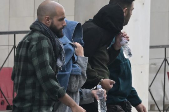ΟΠΕΚΕΠΕ – Δίκη για τις απάτες στην Κρήτη: «Δήλωσαν χιλιάδες ελιές στην Καστοριά όπου την ελιά την καίει ο πάγος»