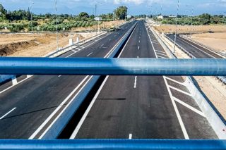 Ολυμπία Οδός: «Κερδίζει» τους οδηγούς η χιλιομετρική χρέωση
