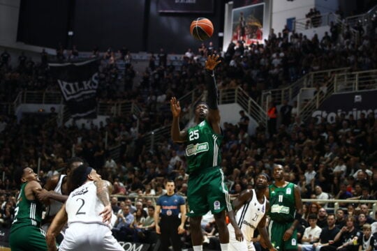 Greek Basketball League: Ο Παναθηναϊκός πέρασε αλώβητος από το PAOK Sports Arena