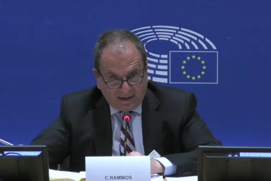 Καρφιά Ράμμου στην κυβέρνηση Μητσοτάκη από το Ευρωκοινοβούλιο: «Γενικευμένη διαφθορά και αυταρχισμός»