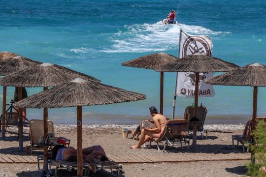 Ρόδος: Εντοπίστηκε σώος και σε… εύθυμη κατάσταση ο 52χρονος Βρετανός που αγνοούνταν