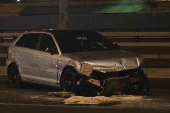 Εκτροπή οχήματος στον Κηφισό: Έκλεισε για 45 λεπτά η κυκλοφορία [βίντεο]