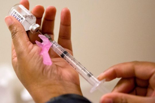 Απροετοίμαστος ο κόσμος για μια νέα πανδημία: «Ναυάγιο» σε διαπραγματεύσεις για ανταλλαγή εμβολίων και πληροφοριών