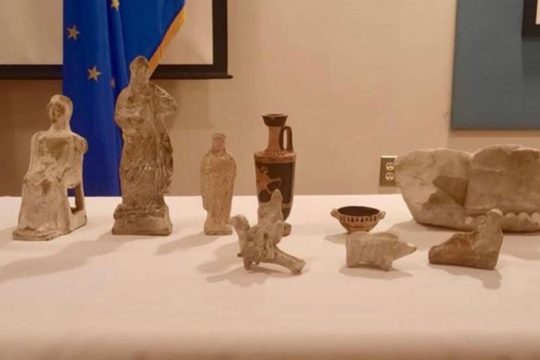 Επέστρεψαν στην Ελλάδα από τις ΗΠΑ 26 κλεμμένες αρχαιότητες ανεκτίμητης αξίας