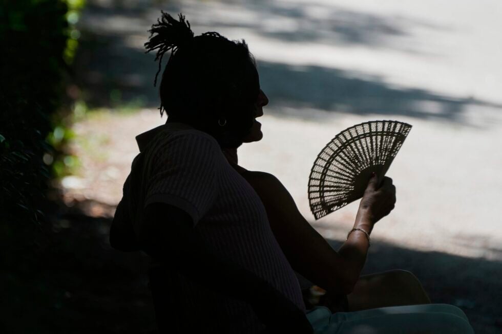 «Θερμικός θόλος» σκεπάζει την Ευρώπη: Θερμοκρασίες ρεκόρ τον Μάιο – Θα «βράσουν» Ισπανία, Πορτογαλία, Βρετανία και Γαλλία