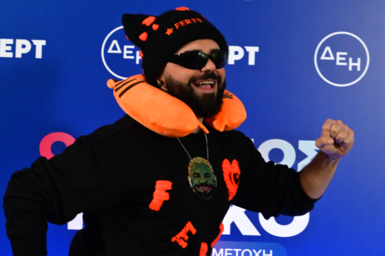 Eurovision 2026: Εντυπωσιακή η σκηνική παρουσία του Akylas με το Ferto - Βίντεο από τη δεύτερη πρόβα