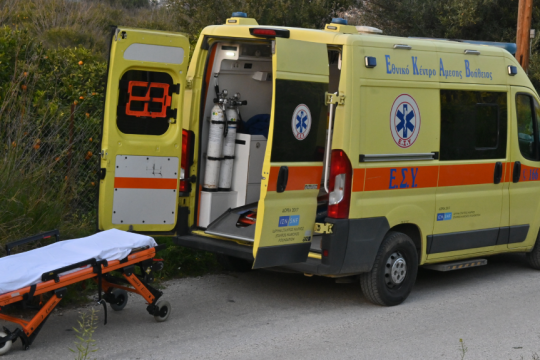 Γυναίκα παρασύρθηκε από το αμάξι της στη Θεσσαλονίκη - Λύθηκε ξαφνικά το χειρόφρενο