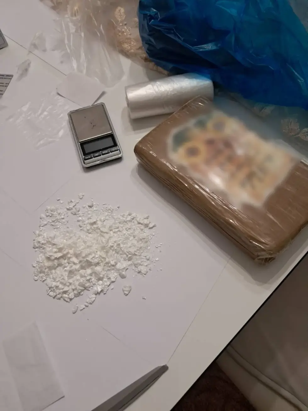 Συλλήψεις στην Αττική για διακίνηση μεγάλης ποσότητας ηρωίνης και κοκαΐνης [εικόνες]