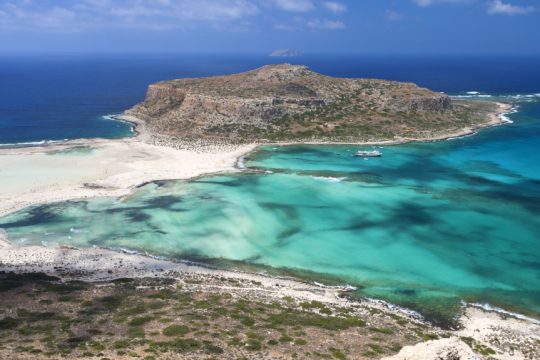Γαλάζια Σημαία: Αυτές είναι οι 624 πιο καθαρές παραλίες στην Ελλάδα για το 2026 - Όλη η λίστα