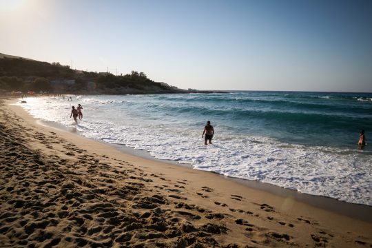 Ικαρία: Νεκρή εντοπίστηκε 40χρονη στην παραλία «Κεραμέ»