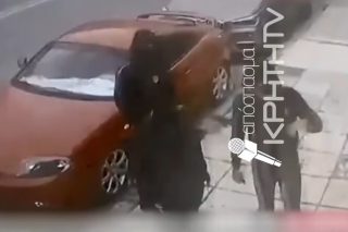 Συμπλοκή σε μπαρ στο Ηράκλειο: Παραδόθηκε ο ανήλικος κατηγορούμενος - Στο νοσοκομείο ο 56χρονος πορτιέρης