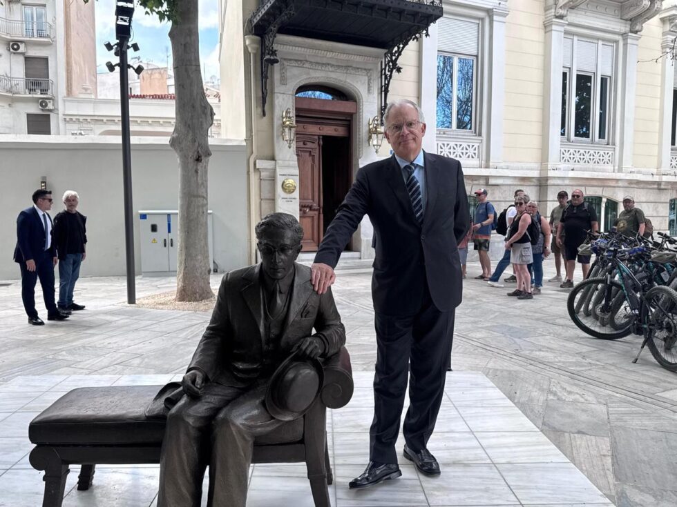 Ο Καβάφης και ο καβαφικός Τασούλας