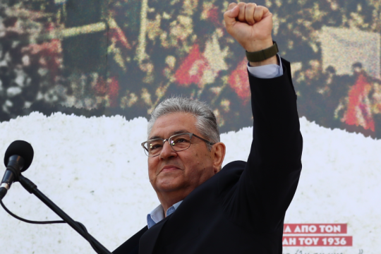 Κουτσούμπας από Θεσσαλονίκη: «Να σταματήσει κάθε εμπλοκή της χώρας στον πόλεμο»