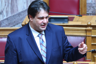 Ο Λιβάνιος απαντά για το τρολ Zhukov που είχε σύμβουλο: «Τον βρήκα στο κόμμα»