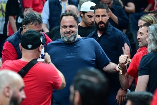 Δύο εκδοχές για το επεισόδιο Μαρινάκη – Δημητριάδη στο Final Four [βίντεο]