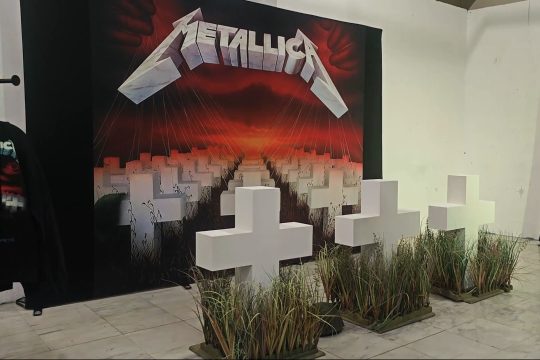 Πυρετός για τους Μetallica στην Τεχνόπολη: «Εξαιτίας τους έμαθα κιθάρα» - Οι δηλώσεις των φανς [βίντεο]