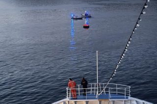 Εικόνες από το ναυάγιο βόρεια της Άνδρου: Το πλοίο μετέφερε 8.000 τόνους σόδας