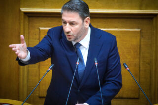Ανδρουλάκης για υποκλοπές: «Ντροπή, Νίξον της Ελλάδας ο Μητσοτάκης»
