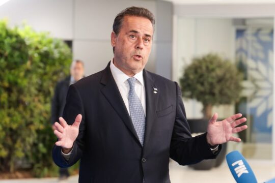 Παπασταύρου