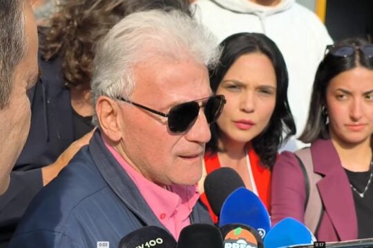 Οι παρουσίες στο κόμμα Καρυστιανού: Αυγερινός, Ψωμιάδης και αντιεμβολιαστής πολιτευτής της Νίκης [εικόνες – βίντεο]