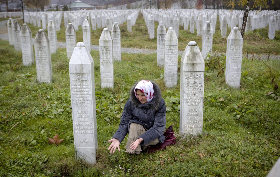 Τα δεκάδες χιλιάδες θύματα του Σαράγεβο | AP Photo