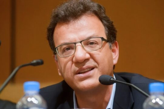 Στον ΑΝΤ1 ο Βασίλης Παπαδρόσος: Ο νέος ρόλος μετά την αποχώρηση από τον ΣΚΑΪ