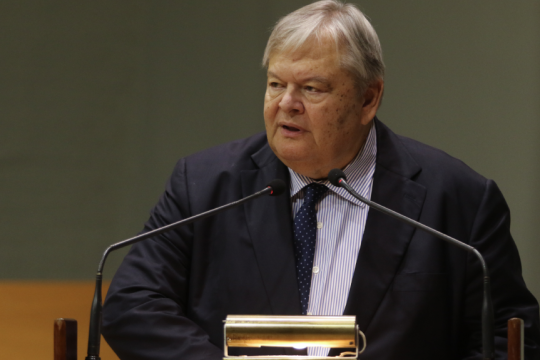 Υποκλοπές: Ο Βενιζέλος αποδομεί το σκεπτικό του Εισαγγελέα Αρείου Πάγου για το νέο «θάψιμο» στο αρχείο