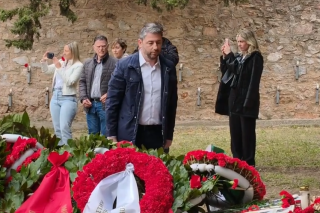 Ανδρουλάκης από Καισαριανή: «Εργατική Πρωτομαγιά σημαίνει αγώνας, αλληλεγγύη και ευθύνη, για μια κοινωνία πιο δίκαιη»