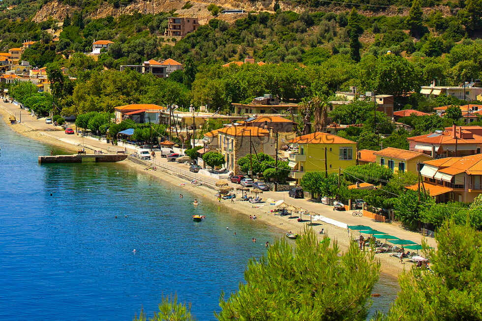Βόρειος και Νότιος Ευβοϊκός: 5 παραθαλάσσιοι προορισμοί για οικονομικό καλοκαιρινό Σαββατοκύριακο
