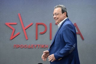 Αιφνιδιασμός Φάμελλου: Συγκαλείται η Πολιτική Γραμματεία μετά τη «σκιώδη κυβέρνηση» Τσίπρα