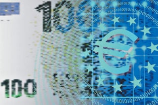 Υπερψηφίστηκε το ψηφιακό ευρώ