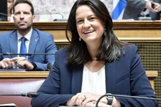 Ίσες αμοιβές ανδρών και γυναικών: Αντιδράσεις για την εφαρμογή του νέου νομοσχεδίου