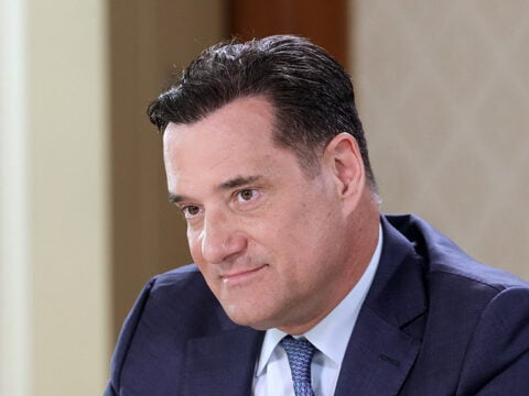 Ο Άδωνις Γεωργιάδης γράφει στην «Εφ.Συν.»: Γιατί πολεμάω την ιδεολογική ηγεμονία της Αριστεράς