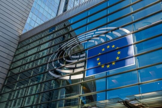 Σύνοδος Κορυφής: Μάχη των «27» για τον ευρωπαϊκό προϋπολογισμό