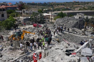 Εκεχειρία με 32 νεκρούς…