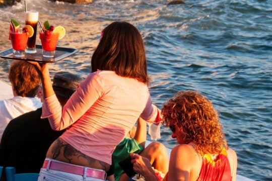 Γενιά πτυχιούχων χωρίς προοπτική: Όταν το πτυχίο δεν εγγυάται εργασία