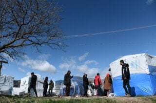 Έβδομη ημέρα απεργίας πείνας και δίψας στη ΒΙΑΛ Χίου