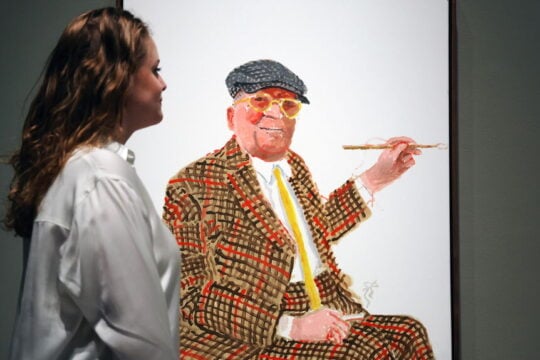 Ντέιβιντ Χόκνεϊ: Έφυγε ο θρύλος της pop art που λάτρευε τον Καβάφη στα 89 του χρόνια
