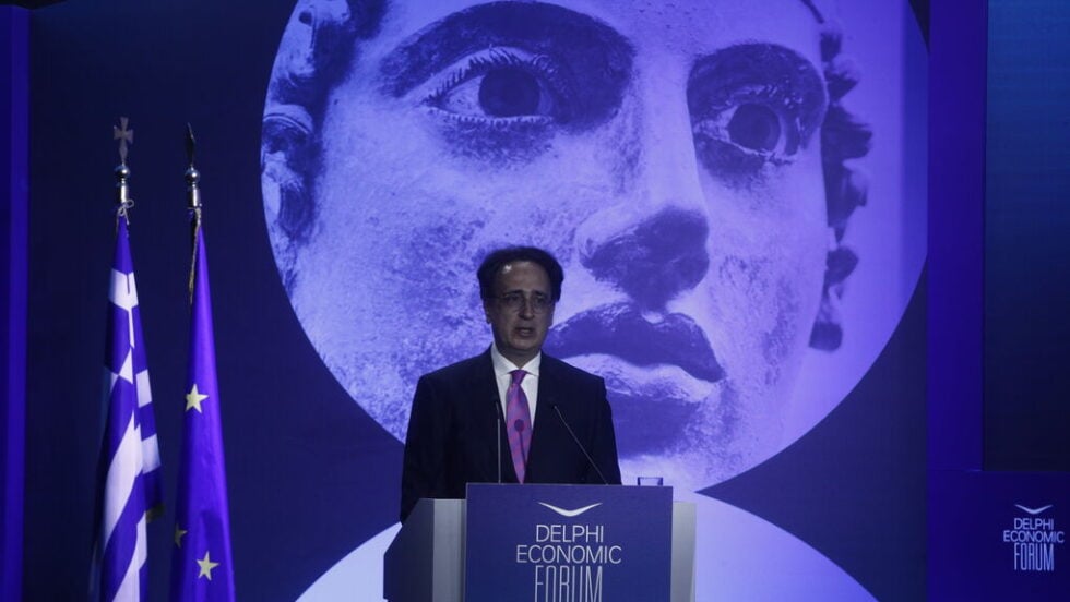 Τα νέα δελφικά οράματα δεν γνωρίζουν σύνορα