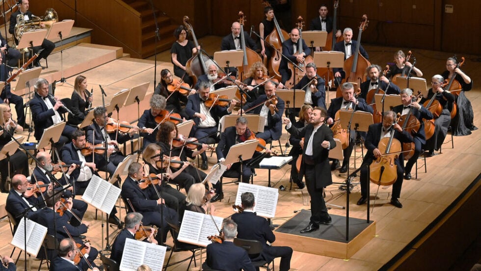 Η Εθνική Συμφωνική Ορχήστρα στο Μέγαρο Μουσικής: Σε ποιον αρέσει ένας απονευρωμένος Σοπέν;