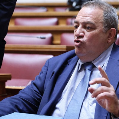 «Δικτατορία της μετριότητας»