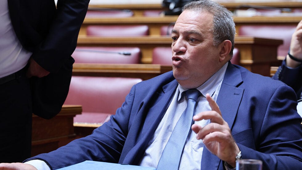«Δικτατορία της μετριότητας»