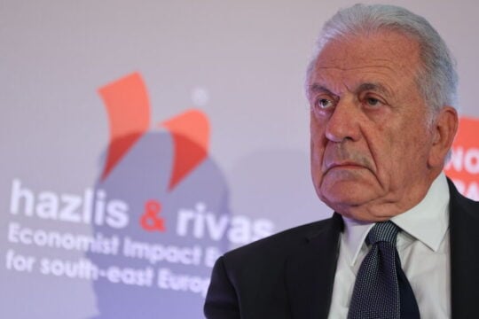 Σκάνδαλο Qatargate: Ευρωπαϊκό ένταλμα σύλληψης σε βάρος του Δημήτρη Αβραμόπουλου – Η διαδικασία