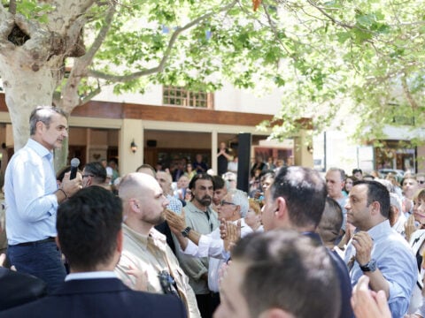 Στο κυνήγι δυσαρεστημένων ψηφοφόρων η ΝΔ: Στοχευμένες περιοδείες στις δύσκολες περιφέρειες