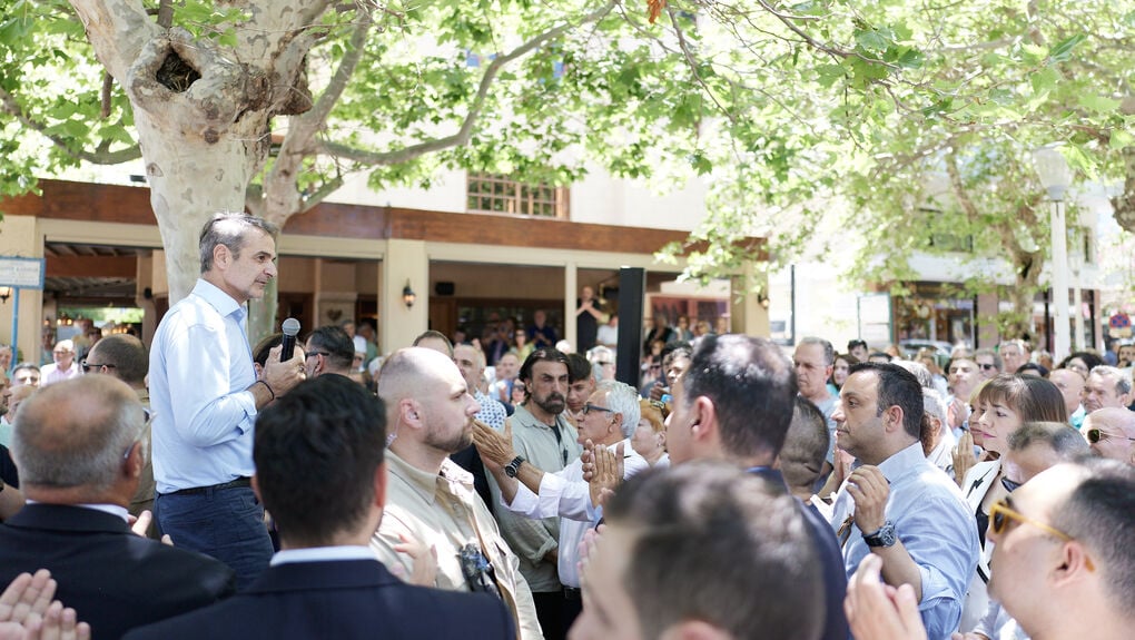Στο κυνήγι ψηφοφόρων που δυσαρεστήθηκαν η ΝΔ: Στοχευμένες περιοδείες στις δύσκολες περιφέρειες